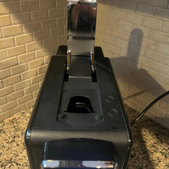 Cuisinart Espresso Defined Espresso Maker, specifically the EM-15 - Picture 5 of 8